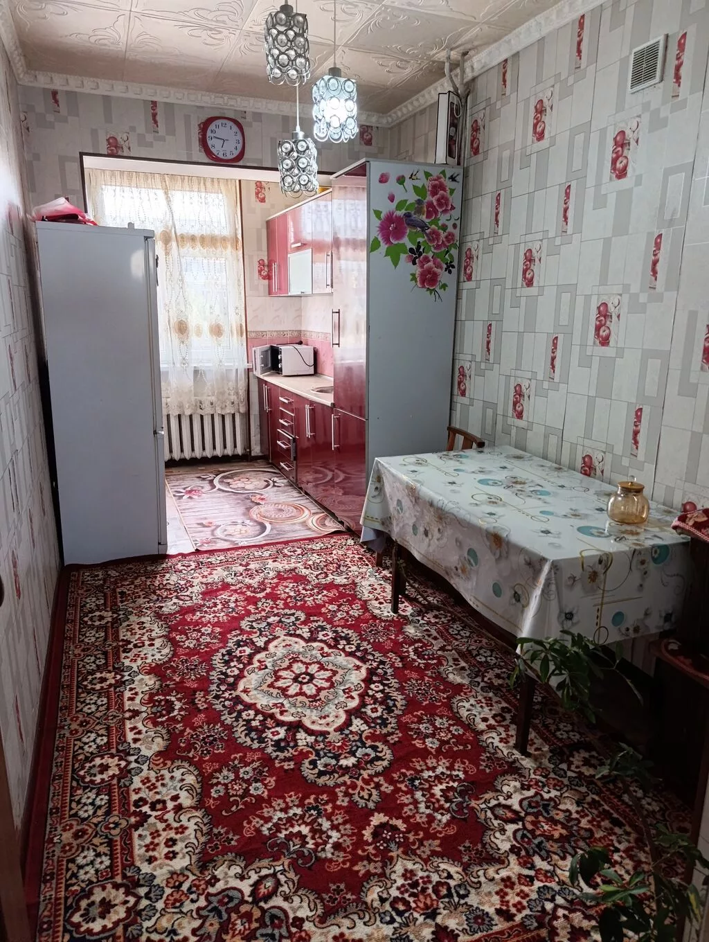 Сдаётся 3х комнатная квартира в кирпичном доме . по улице Тыныстанова