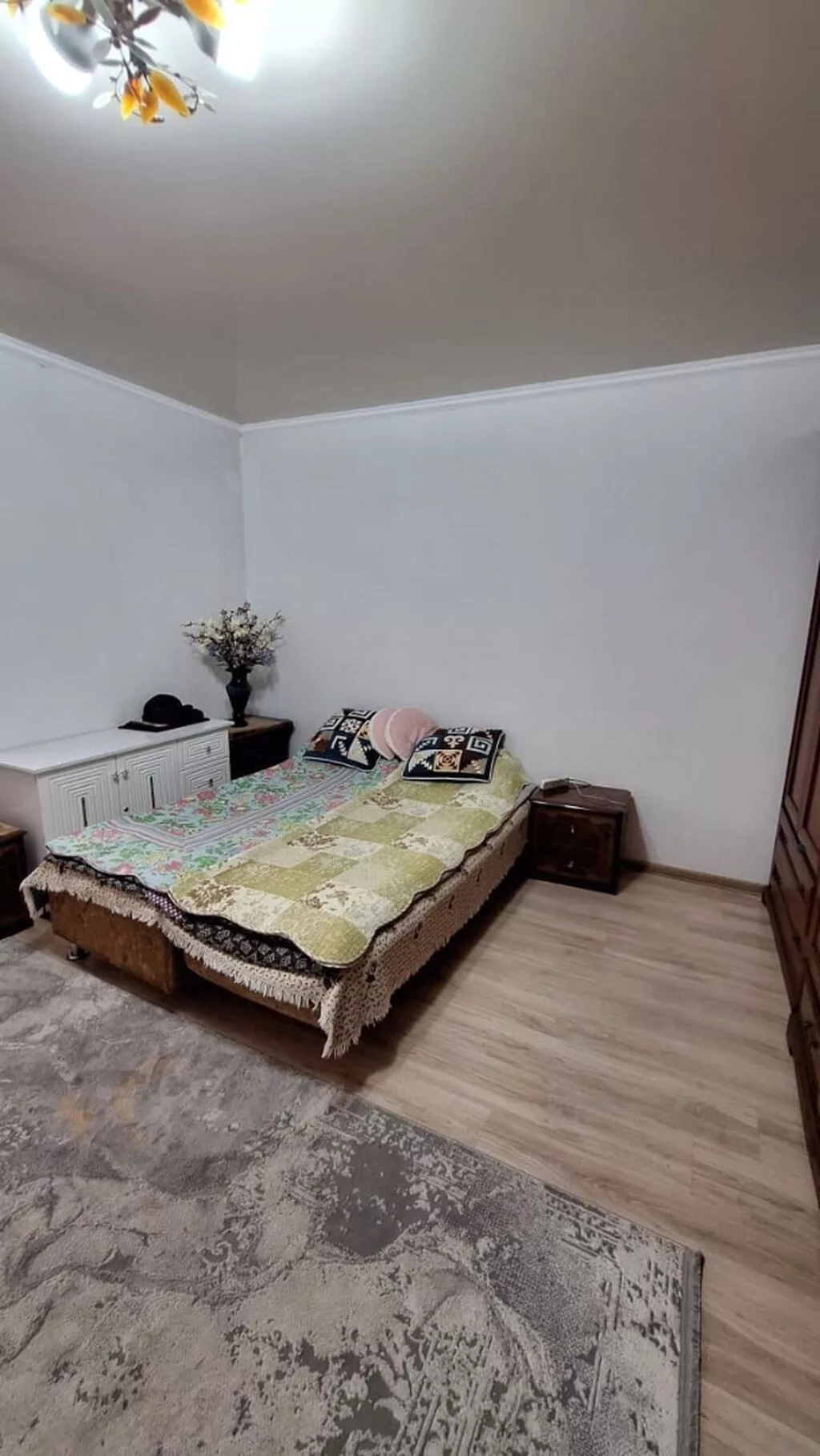 3 комнаты, 123 м², 2 соток, Бишкек, Агентство недвижимости