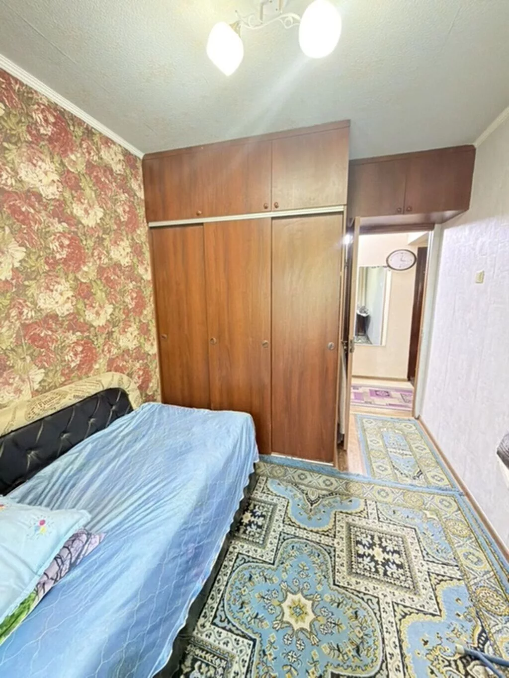 2 комнаты, 54 м², 5 мкр 104 серия, 2 этаж, Косметический ремонт