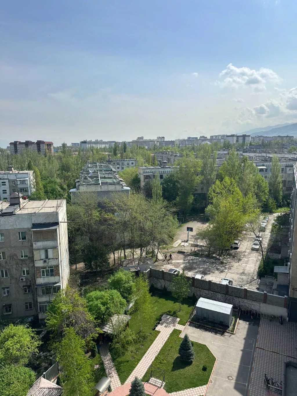 Сдается 3-комнатная квартира в Асанбае напротив ресторана "Барашек" —