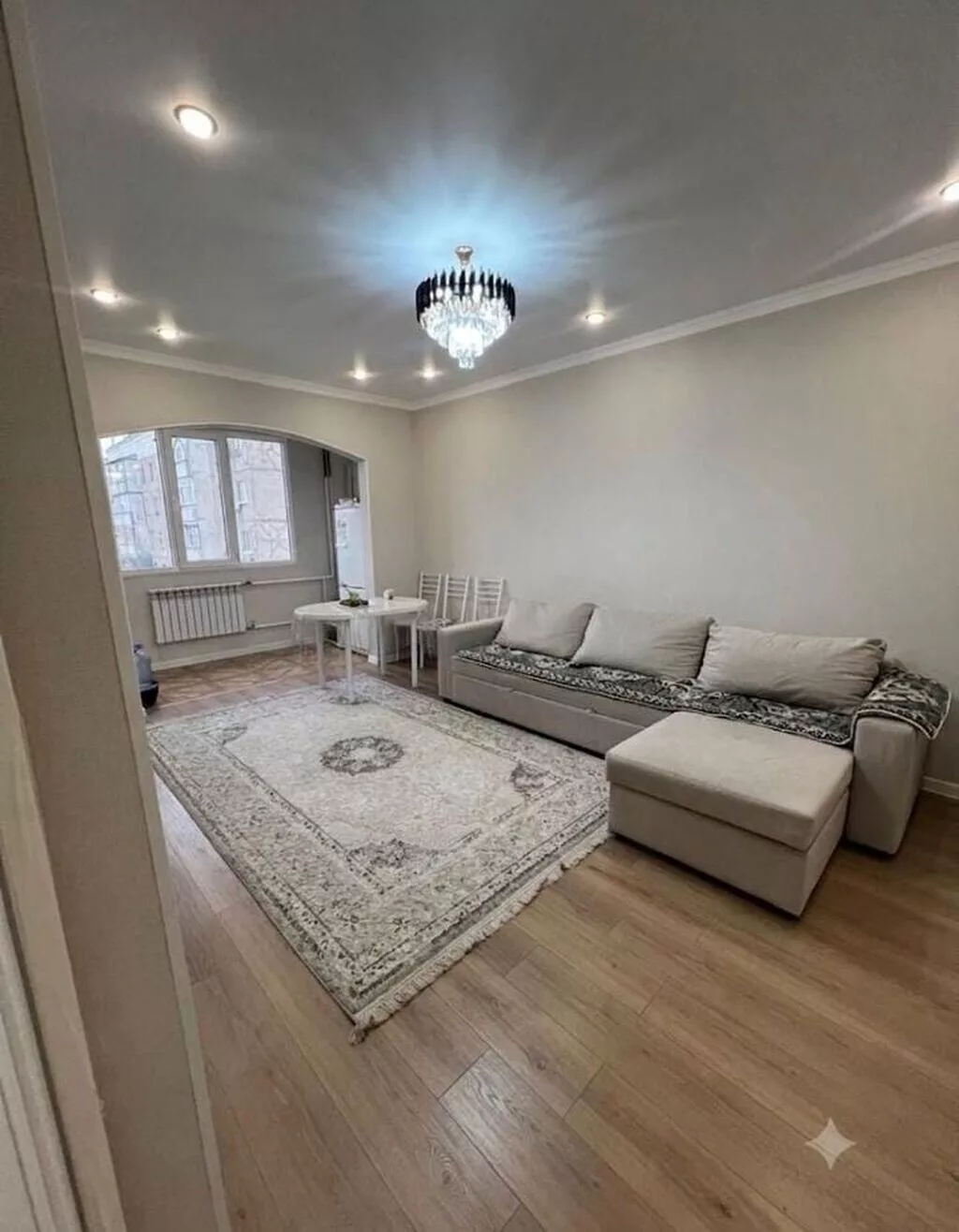 1 комната, 45 м², Восток-5 мкр 107 серия, 7 этаж, Дизайнерский ремонт