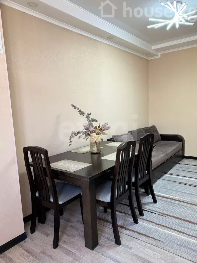 Аренда 3-комн. квартира: город Бишкек, Магистраль — за 87 500 ⃀ — MHouse (house.kg)