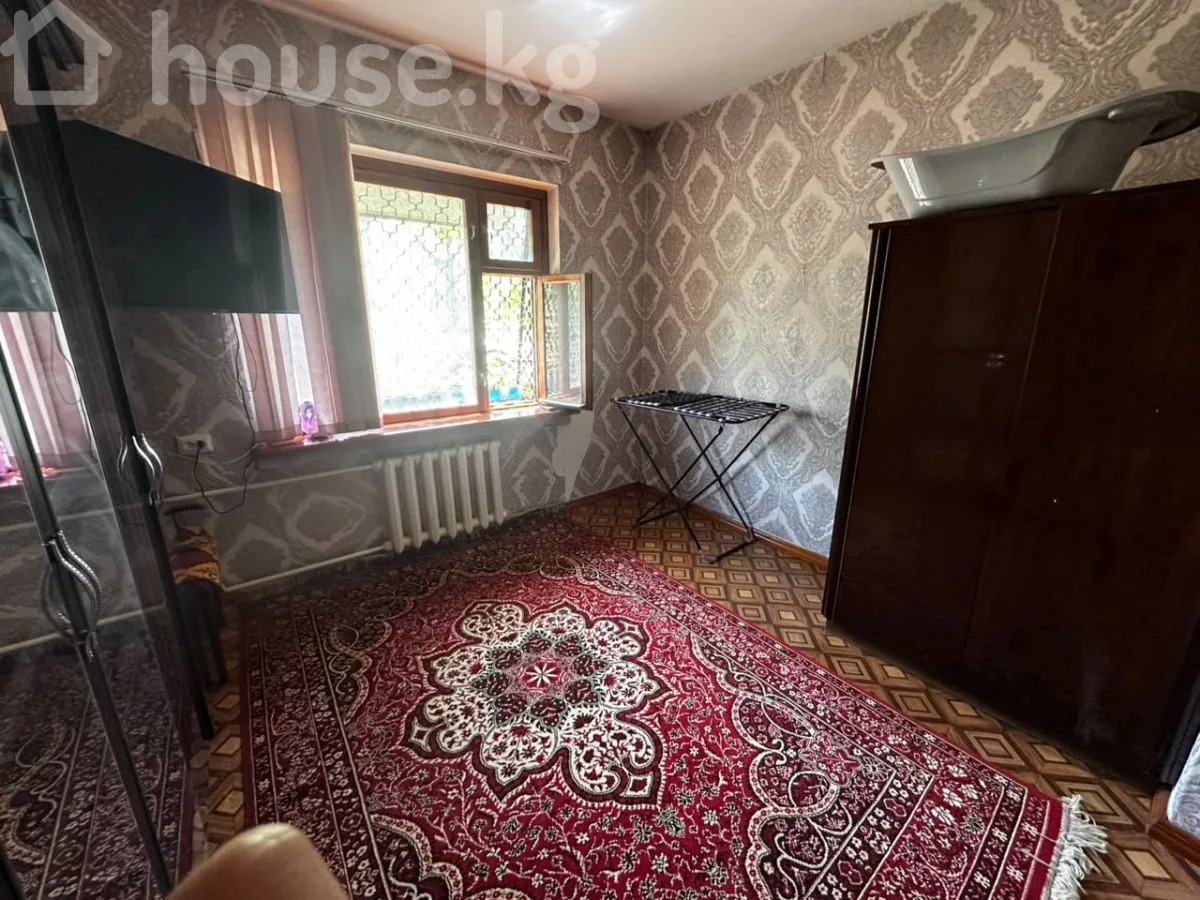 Аренда, 4-комн. квартира: Чуйская область / Бишкек, город Бишкек, 7 м-н - на долгий срок — за 100 000 сом