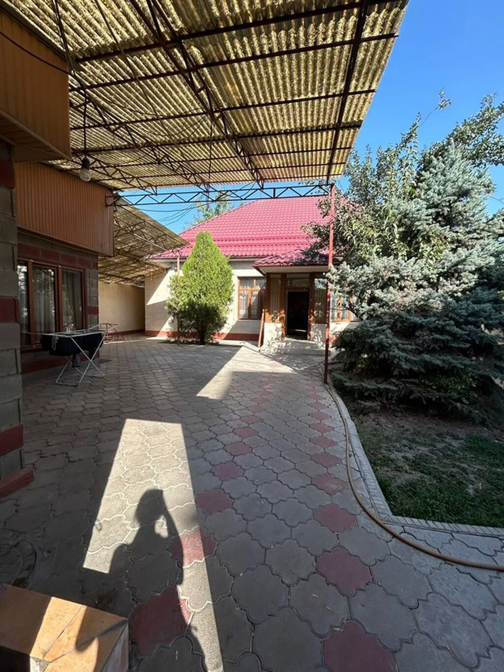 5 комнат, 35 м², 350 соток, Бишкек, Собственник