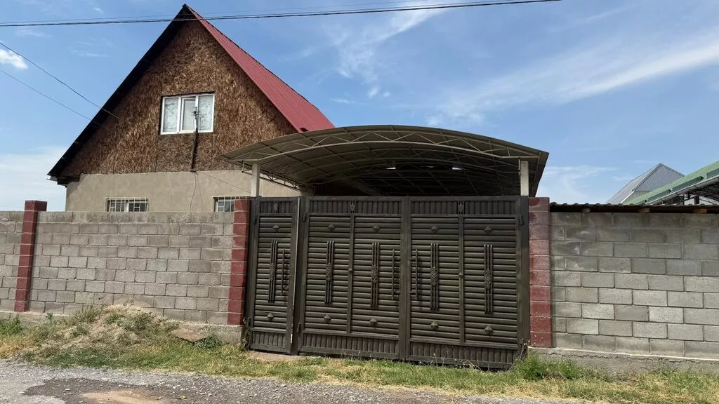 2 комнаты, 70 м², 4 соток, Бишкек, Умут ж/м Собственник
