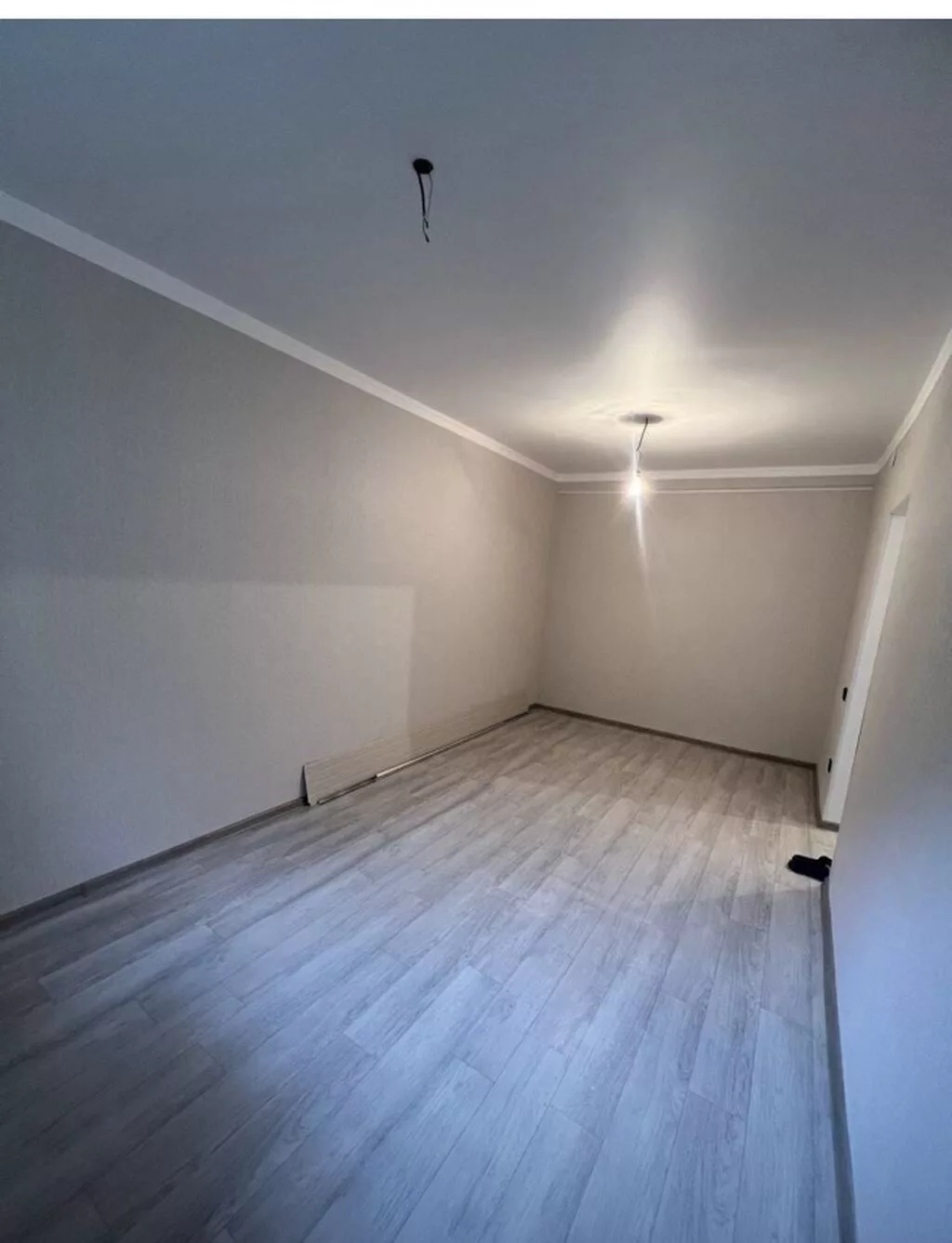 1 комната, 30 м², Пишпек Хрущевка, 1 этаж, Свежий ремонт