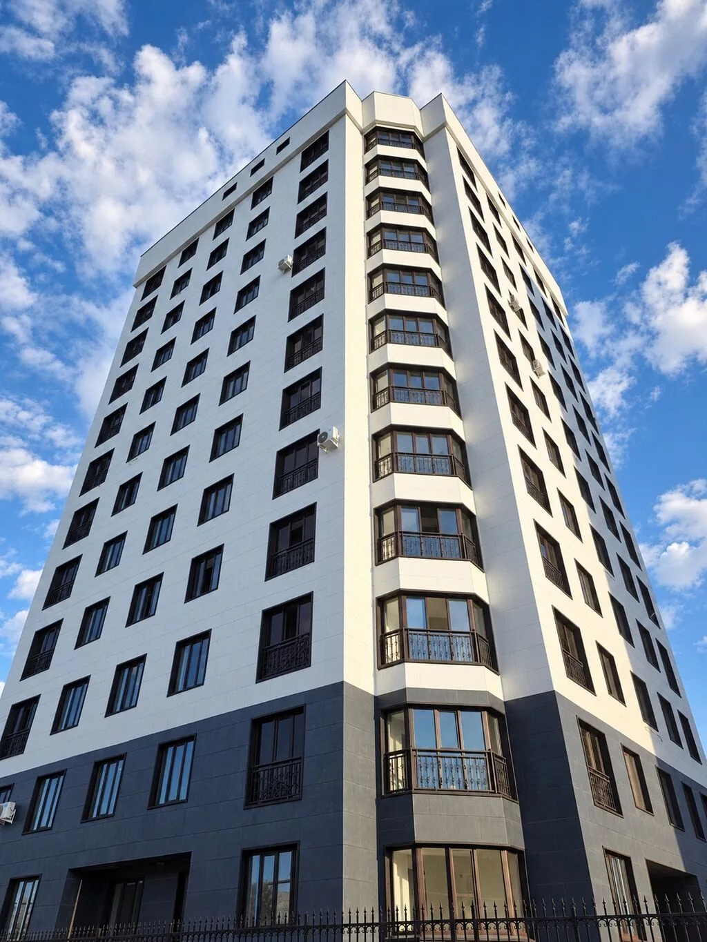1 комната, 48 м², Ошский мкр., Элитка, 10 этаж, ПСО (под самоотделку)