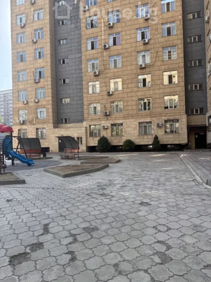 Продажа 3-комн. квартира: город Бишкек, АЮ Grand — за 12 259 800 ⃀ — MHouse (house.kg)