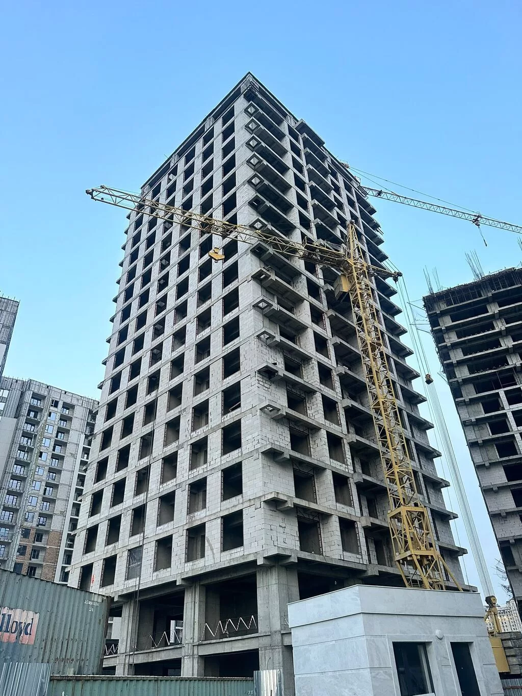 2 комнаты, 75 м², Южная Магистраль Элитка, 9 этаж, ПСО (под самоотделку)