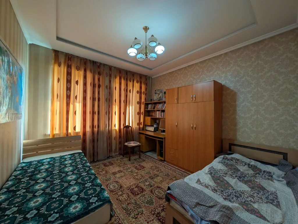 300 м², 6 комнат и более, Тунгуч мкр