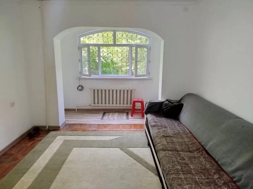 1 комната, 33 м², 106 серия, 1 этаж, Косметический ремонт