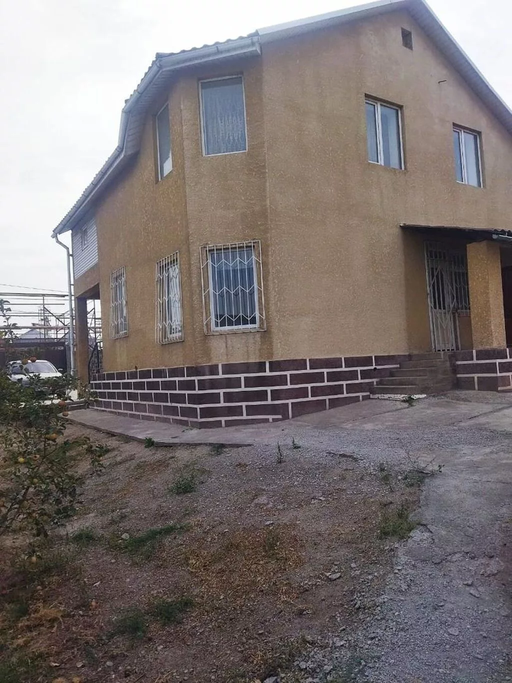 4 комнаты, 142 м², 5 соток, Бишкек, Ак-Ордо 1 ж/м Агентство недвижимости