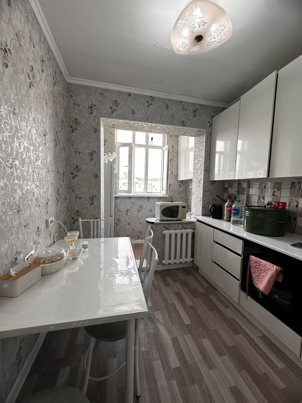 3 комнаты, 61 м², 12 мкр 106 серия, 9 этаж, Косметический ремонт