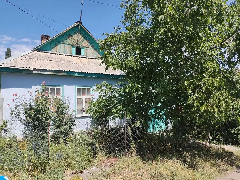 Продаётся дом в г.Каракол по адресу ул. Крутикова, дом 111, район обл