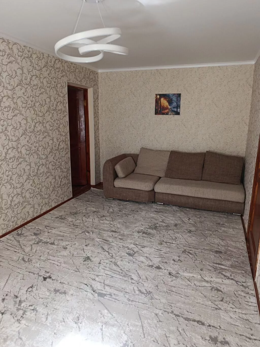 2 комнаты, 43 м², Ата-Тюрк парк Хрущевка, 1 этаж, Евроремонт