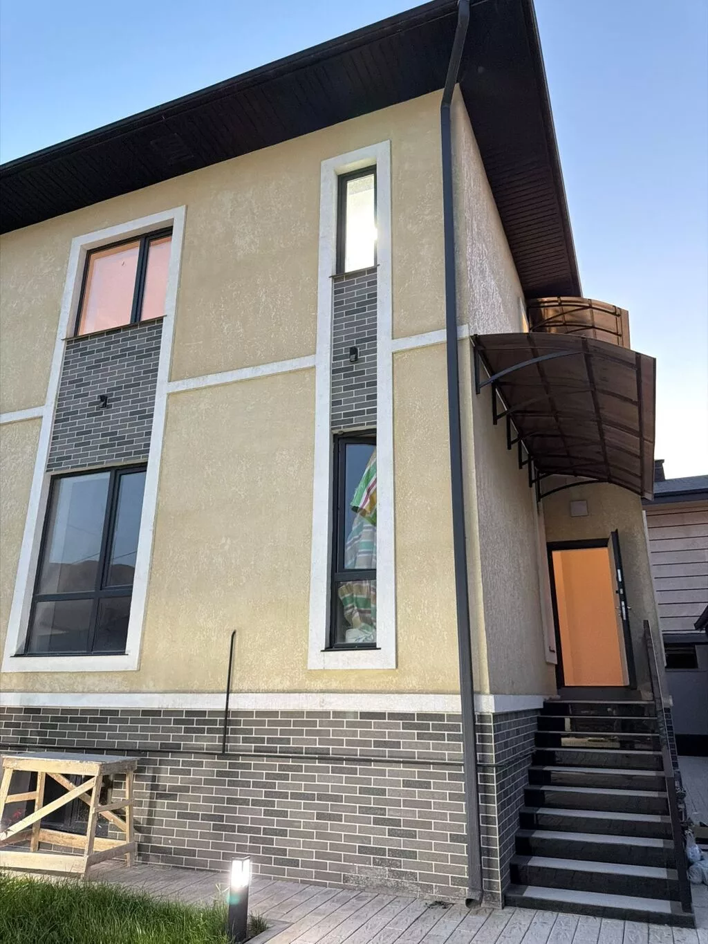 260 м², 4 комнаты