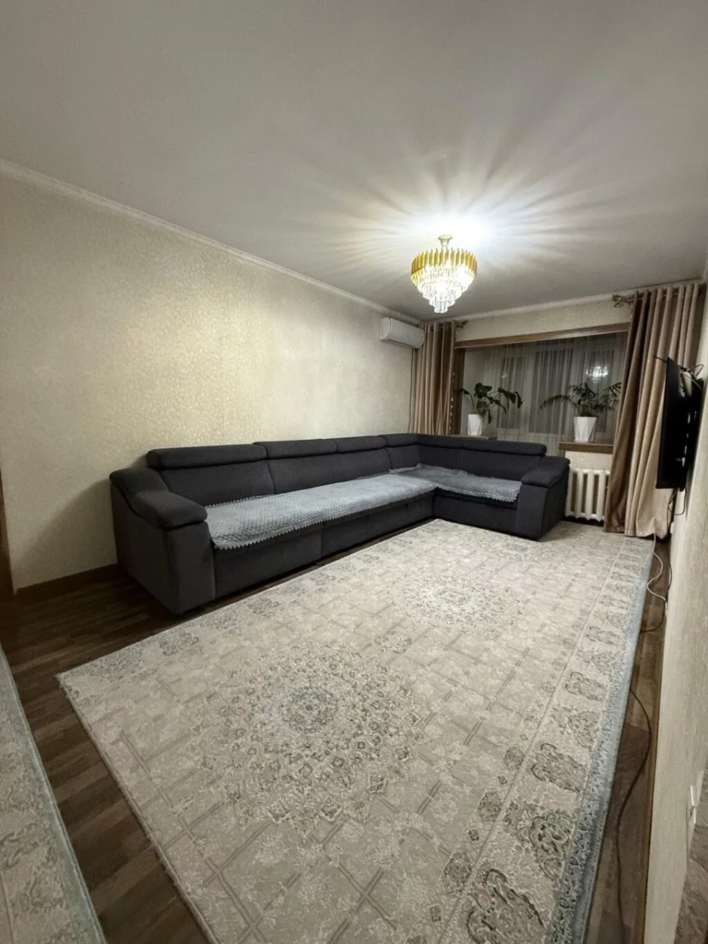 3 комнаты, 58 м², 8 мкр 104 серия, 2 этаж, Евроремонт