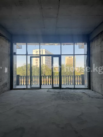 Аренда, коммерческая недвижимость: Чуйская область / Бишкек, город Бишкек, Кулатова- Матросова - на долгий срок — за 157 662 сом
