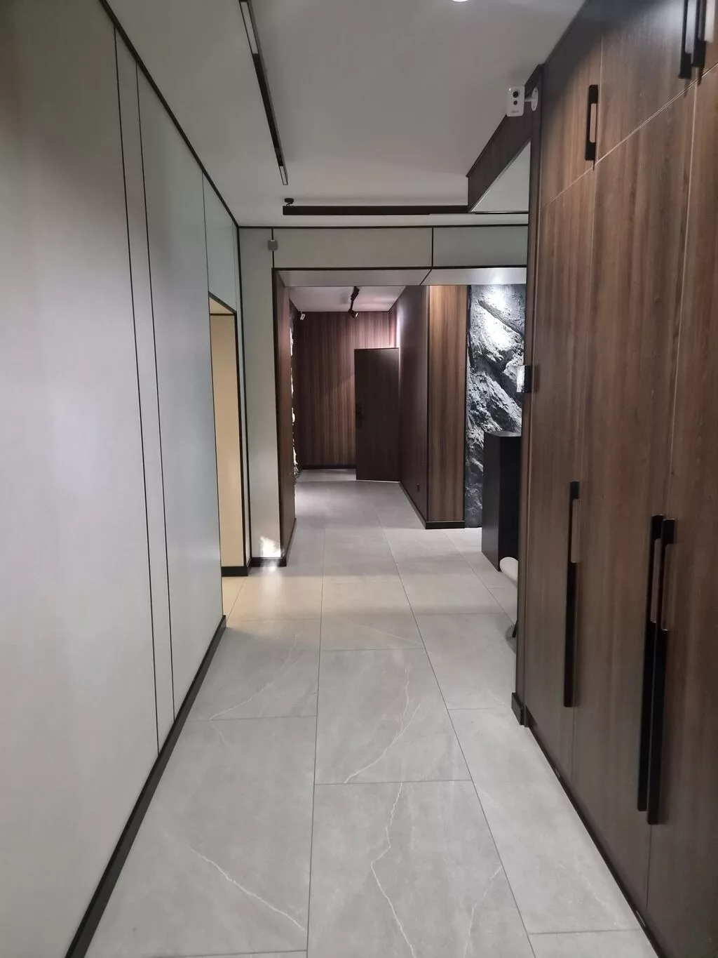 Продажа офисов 283 м², С ремонтом, Цокольный этаж этаж