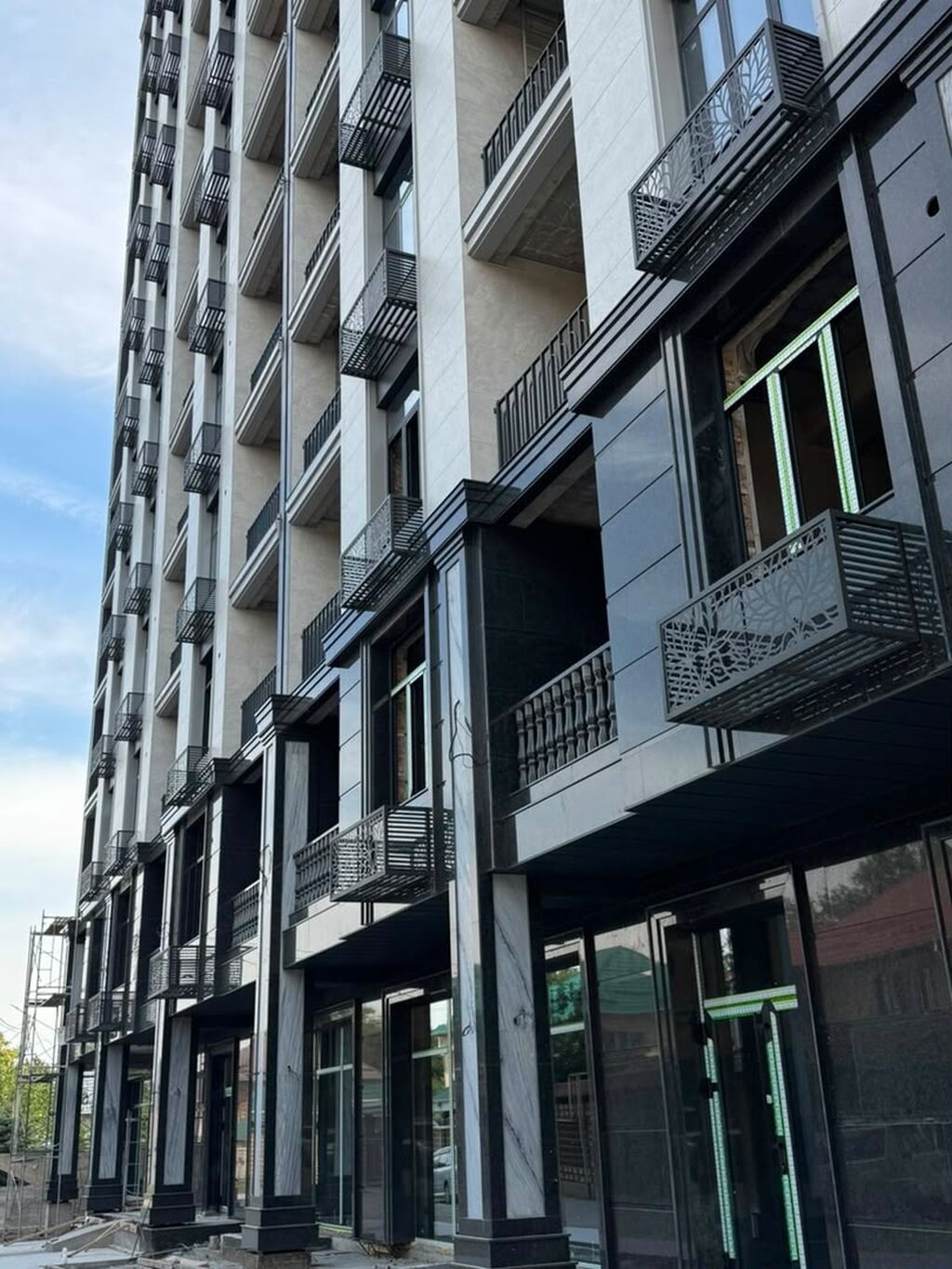 Сдан, Элитка, 2 комнаты, 89 м²