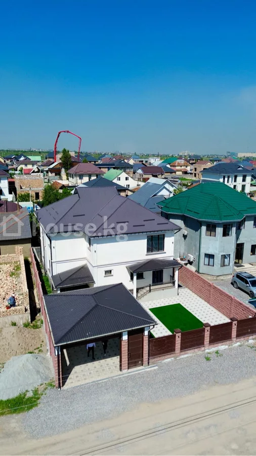 Продажа, дом, 6 и более-комн.: Чуйская область / Бишкек, город Бишкек, Оскон-Ордо ж/м — за 20 934 010 сом