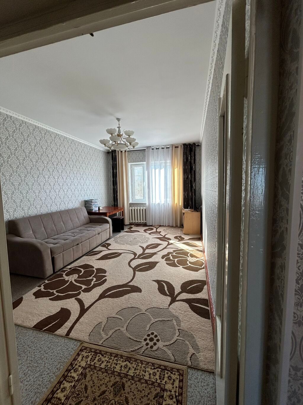 2 комнаты, 52 м², 105 серия, 2 этаж, Косметический ремонт