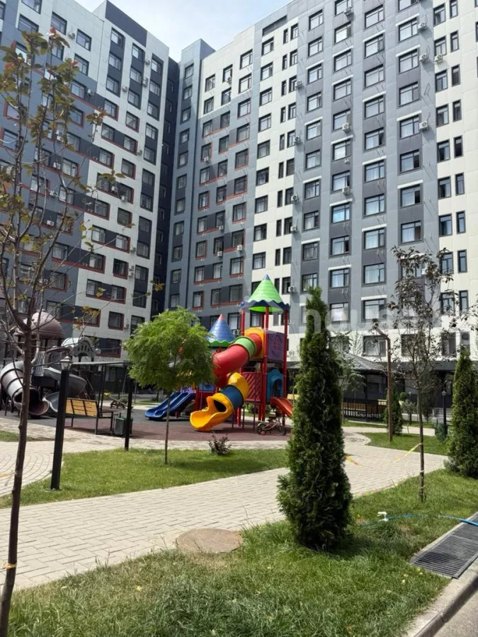 Аренда, 2-комн. квартира: Чуйская область / Бишкек, город Бишкек, АЮ Grand - помесячно — за 87 590 сом