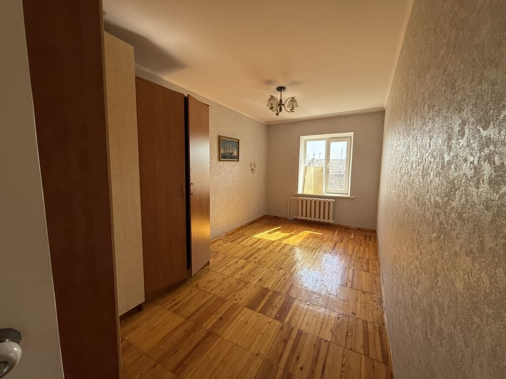 4 комнаты, 80 м², Политех Индивидуалка, 5 этаж