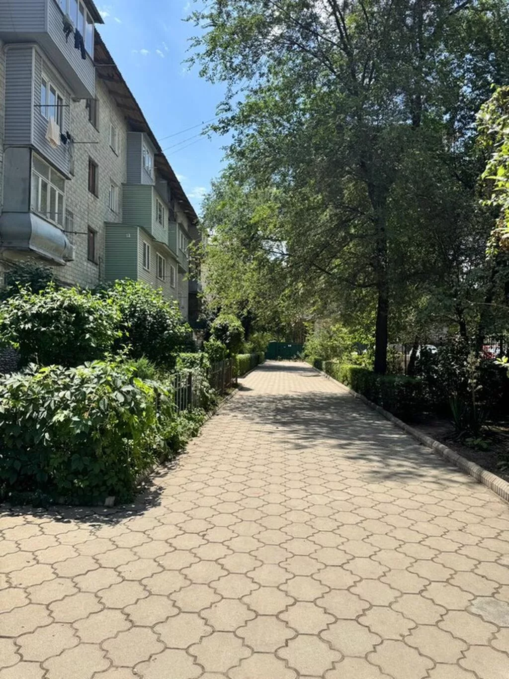1 комната, 33 м², Мед Академия Хрущевка, 1 этаж, Старый ремонт