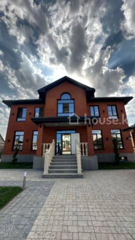 Продажа, дом, 6 и более-комн.: Чуйская область / Бишкек, город Бишкек, с. Кок-Джар — за 49 903 500 сом