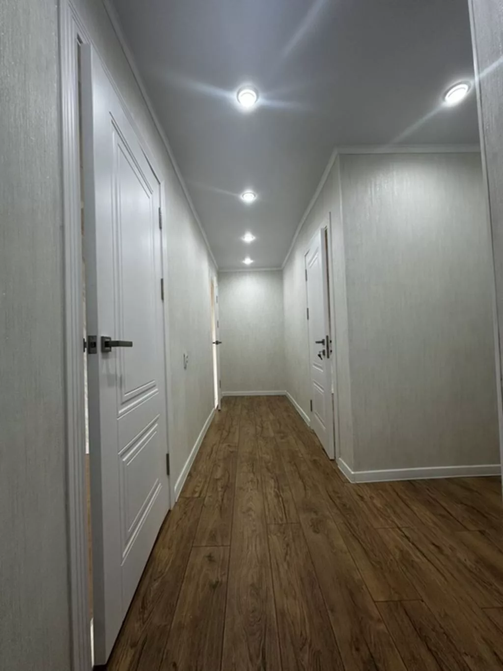 3 комнаты, 63 м², Индивидуалка, 4 этаж, Свежий ремонт