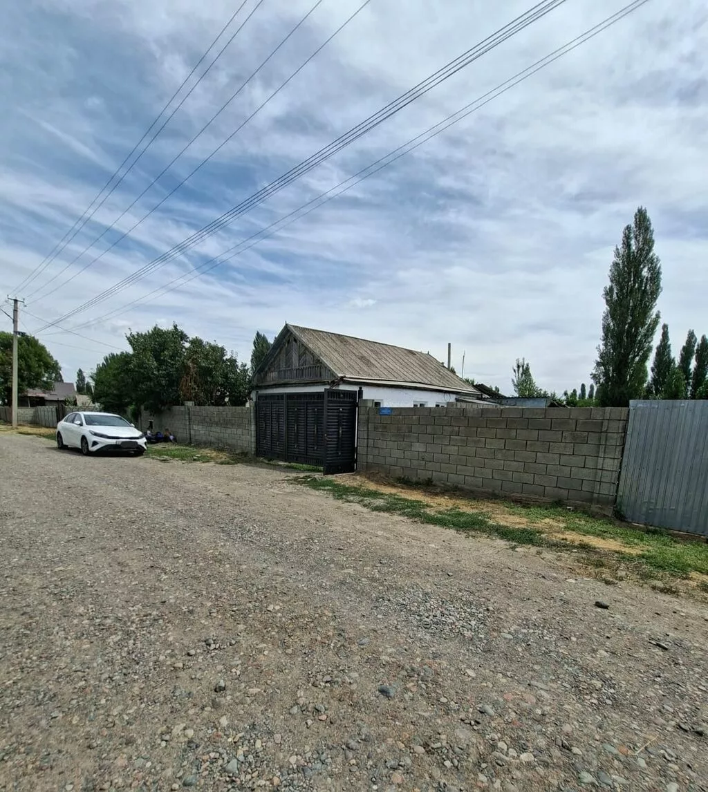 Продается!!! Дом в селе Кайырма,по ул Школьная,обшей площадью S-