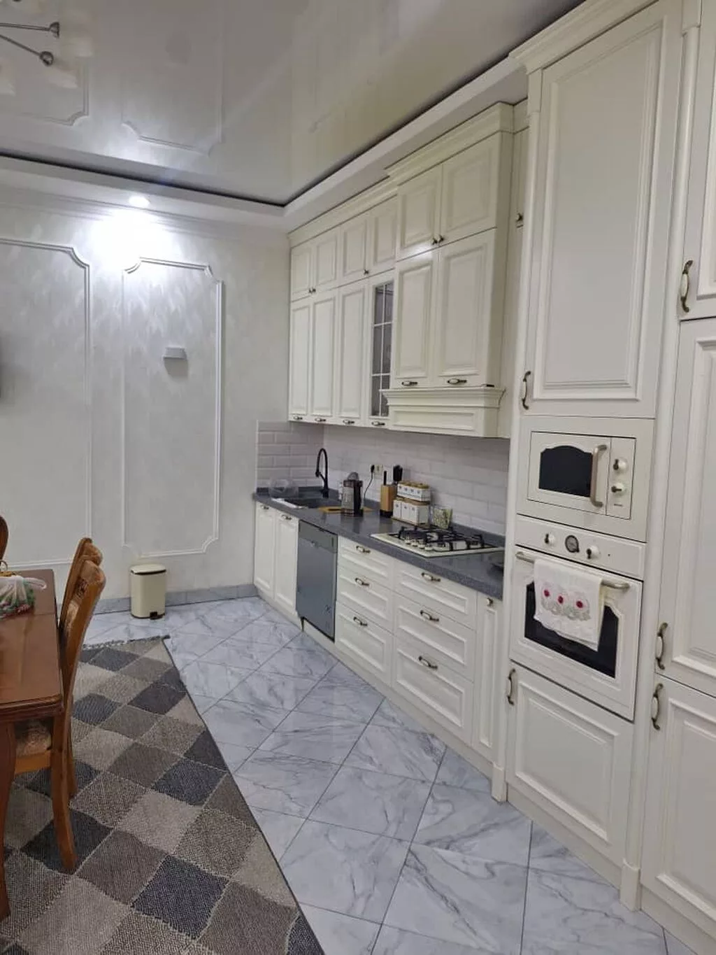 320 м², 8 комнат, Арча-Бешик ж/м