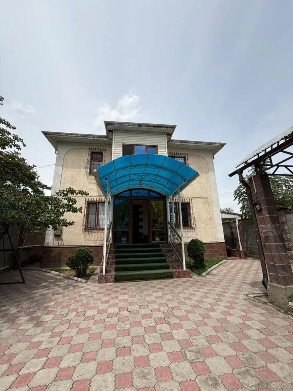 150 м², 5 комнат, Азия Молл, Без животных