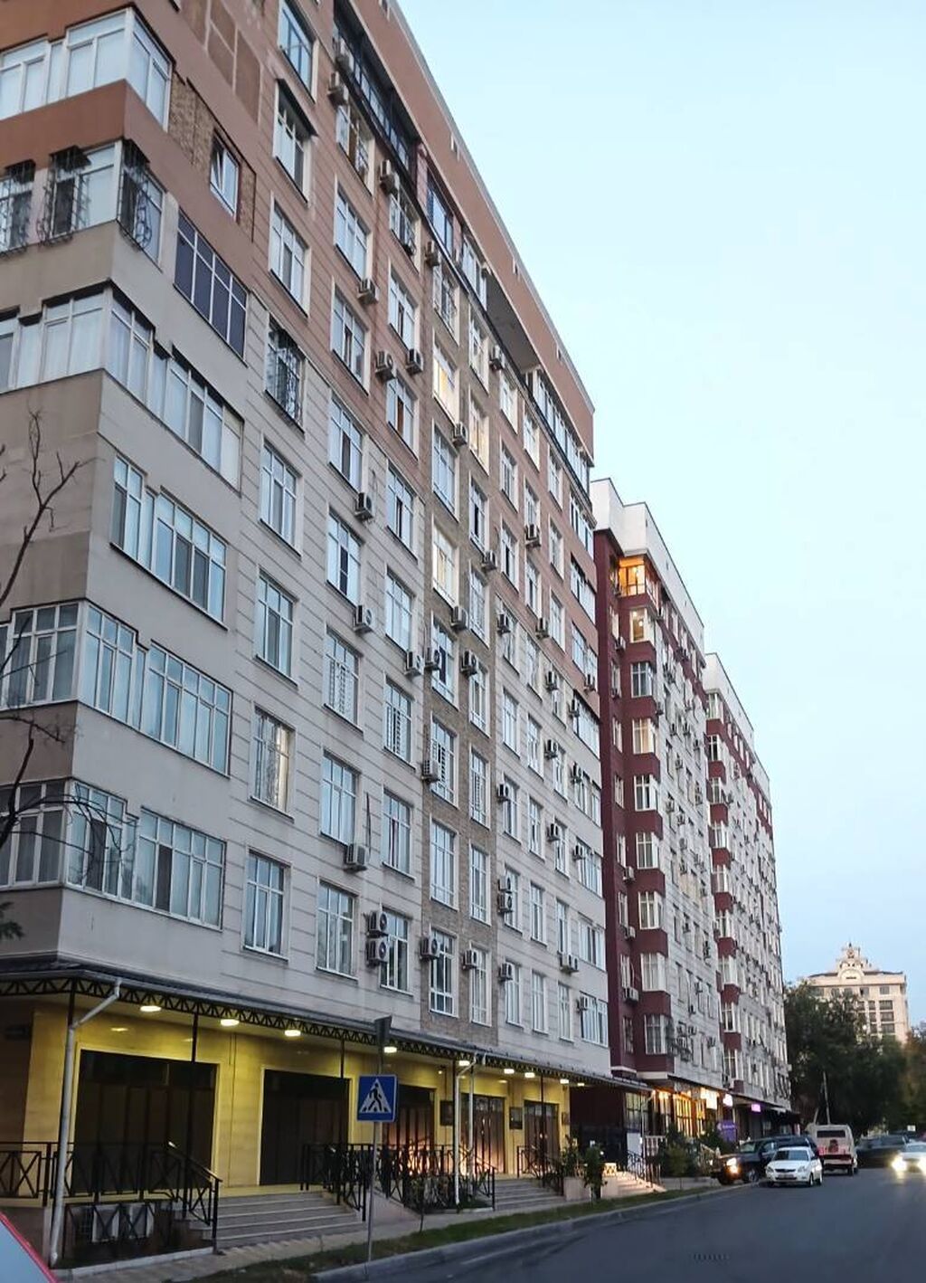 3 комнаты, 100 м², Золотой квадрат Элитка, 2 этаж, Евроремонт