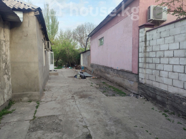 Продажа, дом, 6 и более-комн.: Чуйская область / Бишкек, город Бишкек, с. Восток — за 7 882 200 сом