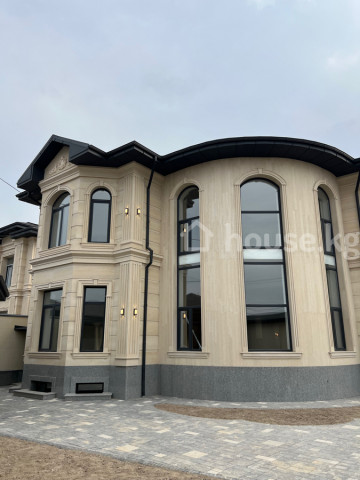 Продажа, дом, 6 и более-комн.: Чуйская область / Бишкек, город Бишкек, Арча-Бешик ж/м — за 52 548 000 сом