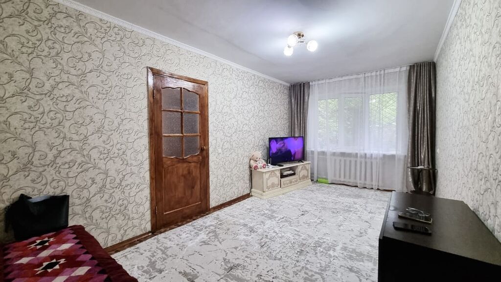 2 комнаты, 40 м², Ата-Тюрк парк Хрущевка, 1 этаж, Свежий ремонт