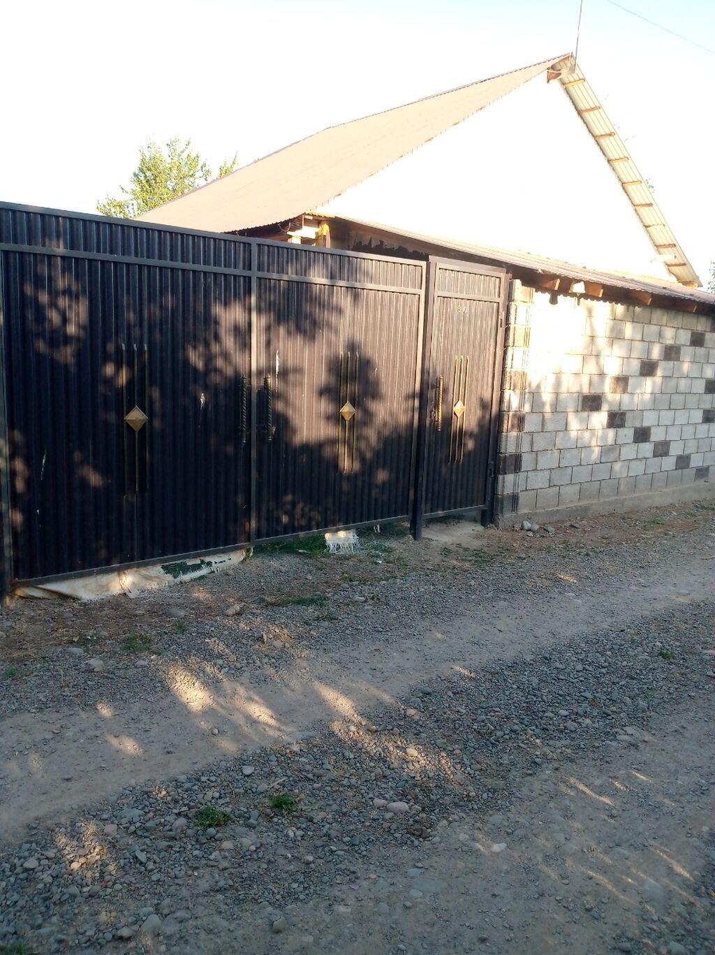 Продается дом 6сот 5 комнаты + Кухня, Сан узел, Гостявой, спальни,Зал