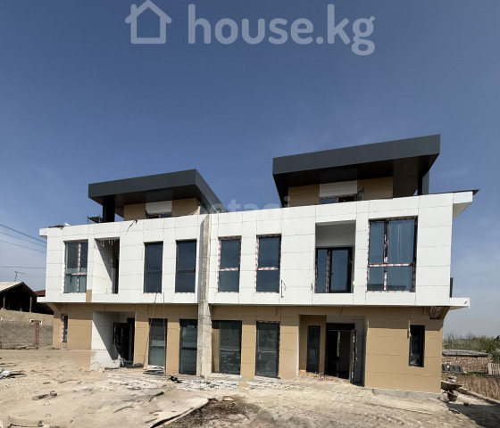 Продажа, дом, 6 и более-комн.: Чуйская область / Бишкек, город Бишкек, с. Верхний Орок — за 19 888 000 сом