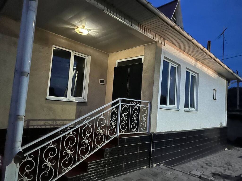 180 м², 6 комнат, ж/м Энесай