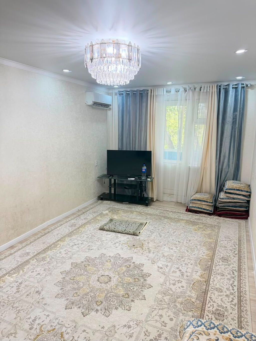 2 комнаты, 44 м², 4 мкр 104 серия, 3 этаж, Евроремонт