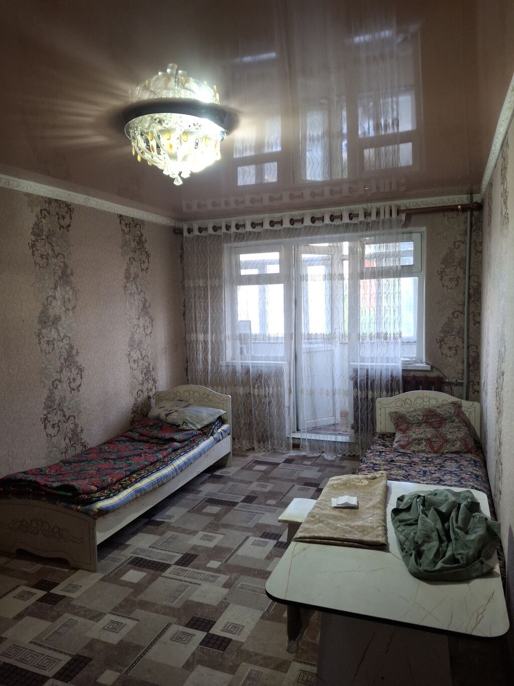 3 комнаты, Семейным, С мебелью частично