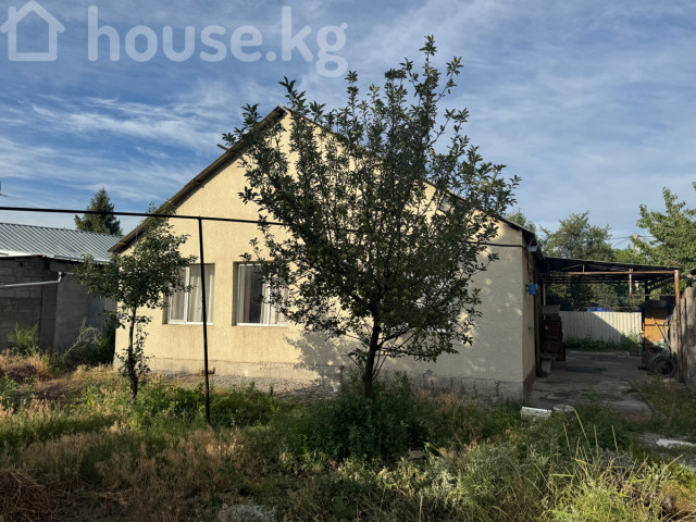 Продажа, дом, 4-комн.: Чуйская область / Бишкек, город Бишкек, Ден Сяопина - Фучика — за 7 619 460 сом