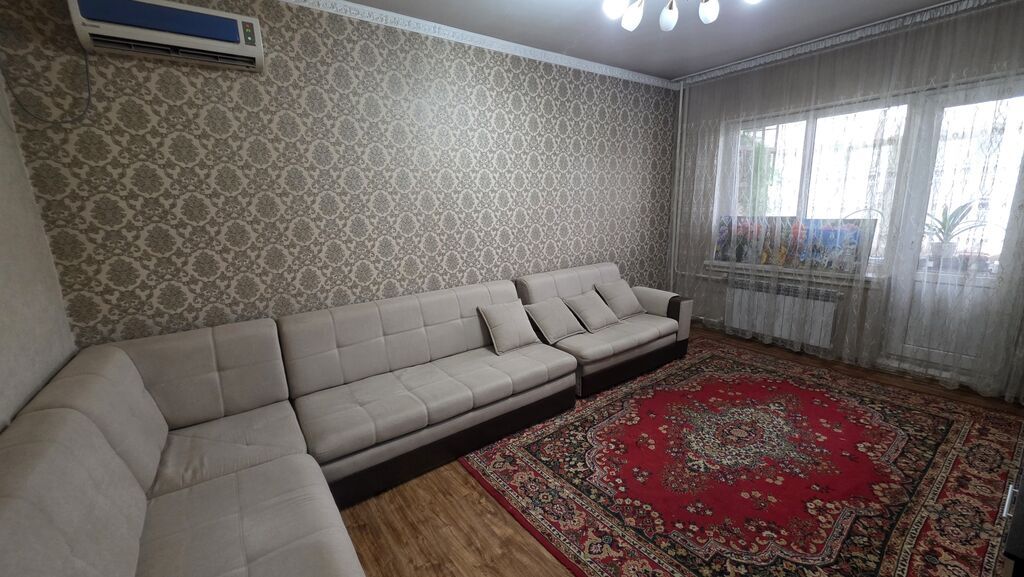 3 комнаты, 70 м², Аламедин-1 мкр 106 серия, 2 этаж, Косметический ремонт