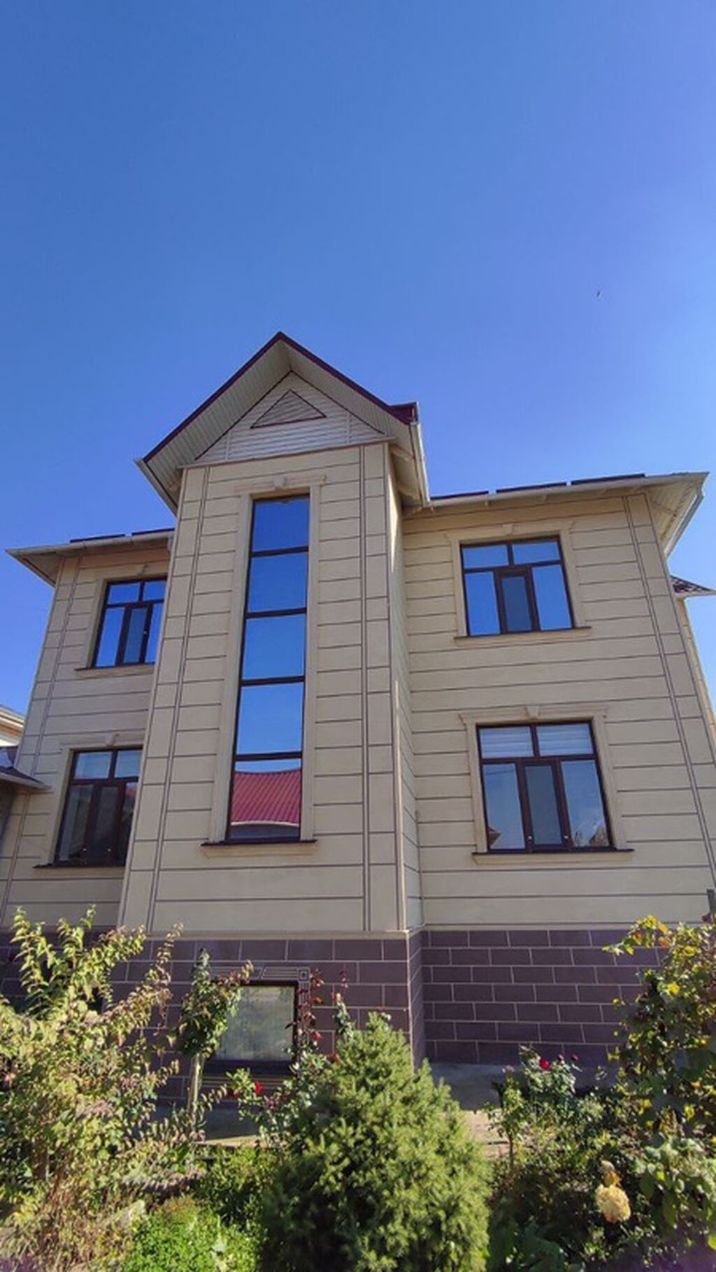 250 м², 6 комнат, Семейным
