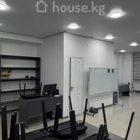 Продажа, коммерческая недвижимость: Чуйская область / Бишкек, город Бишкек, 12 м-н — за 17 342 820 сом