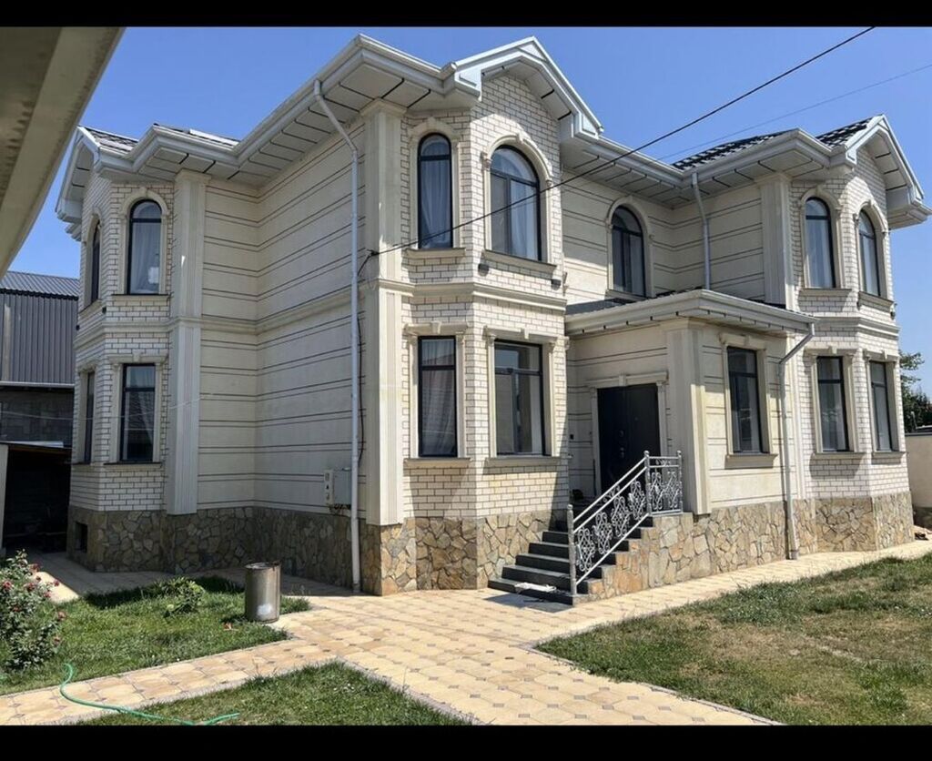 🏡 Срочно продается двухэтажный особняк в Арча-Бешике! 📍 Район