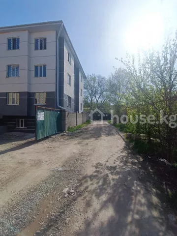 Продажа, коммерческая недвижимость: Чуйская область / Бишкек, город Бишкек, Карагачевая роща — за 30 656 500 сом
