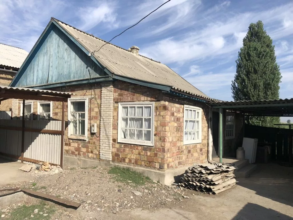 Продаётся дом с земельным участком, 25 ст Джаны Пахте ат-башинская 54